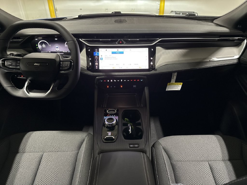 New 2026 Jeep Cherokee Laredo AWD/4WD image 10