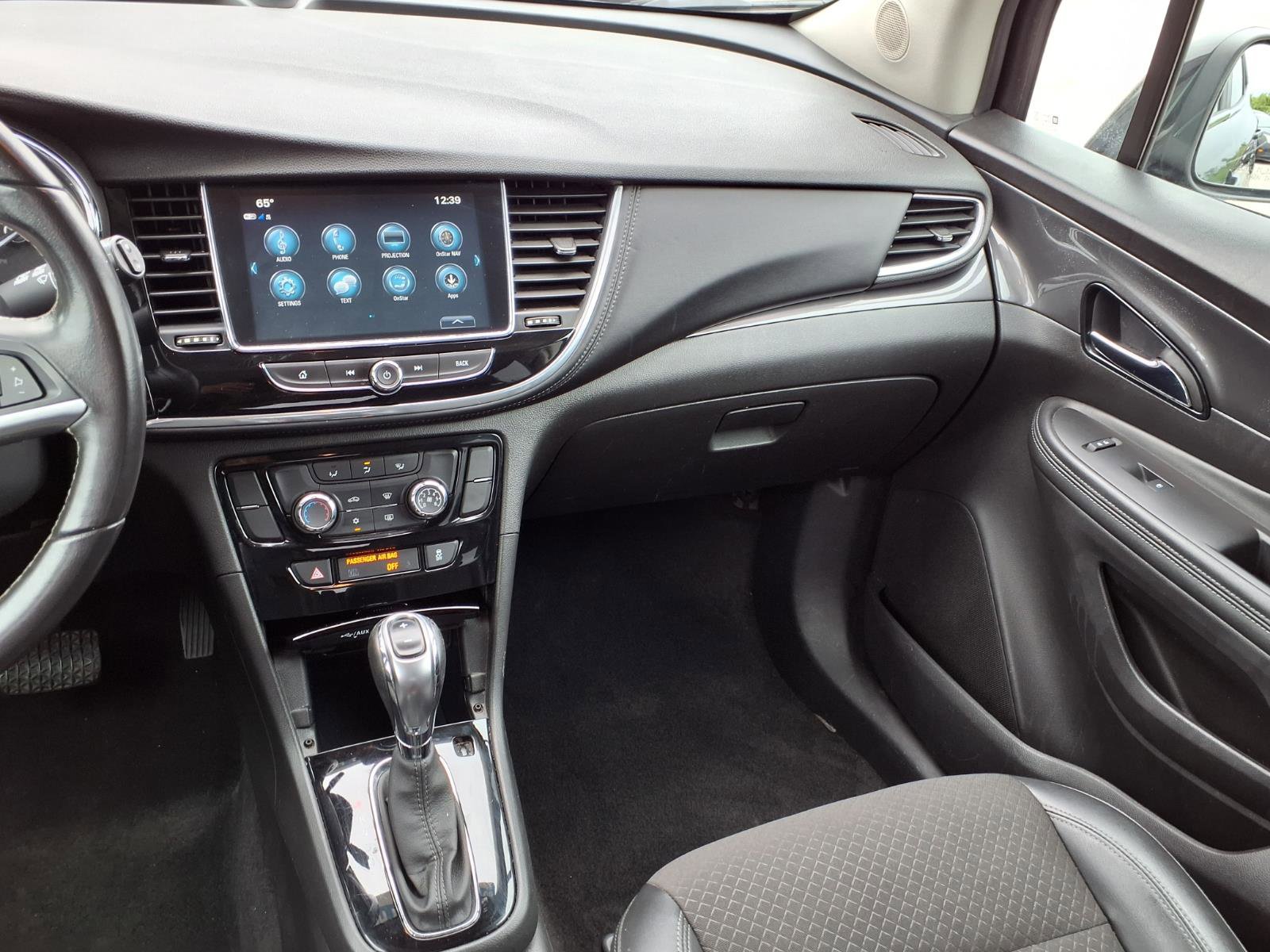 Used 2020 Buick Encore Preferred FWD image 4