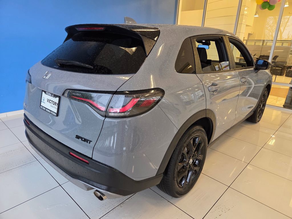 Certified 2025 Honda HR-V Sport image 6