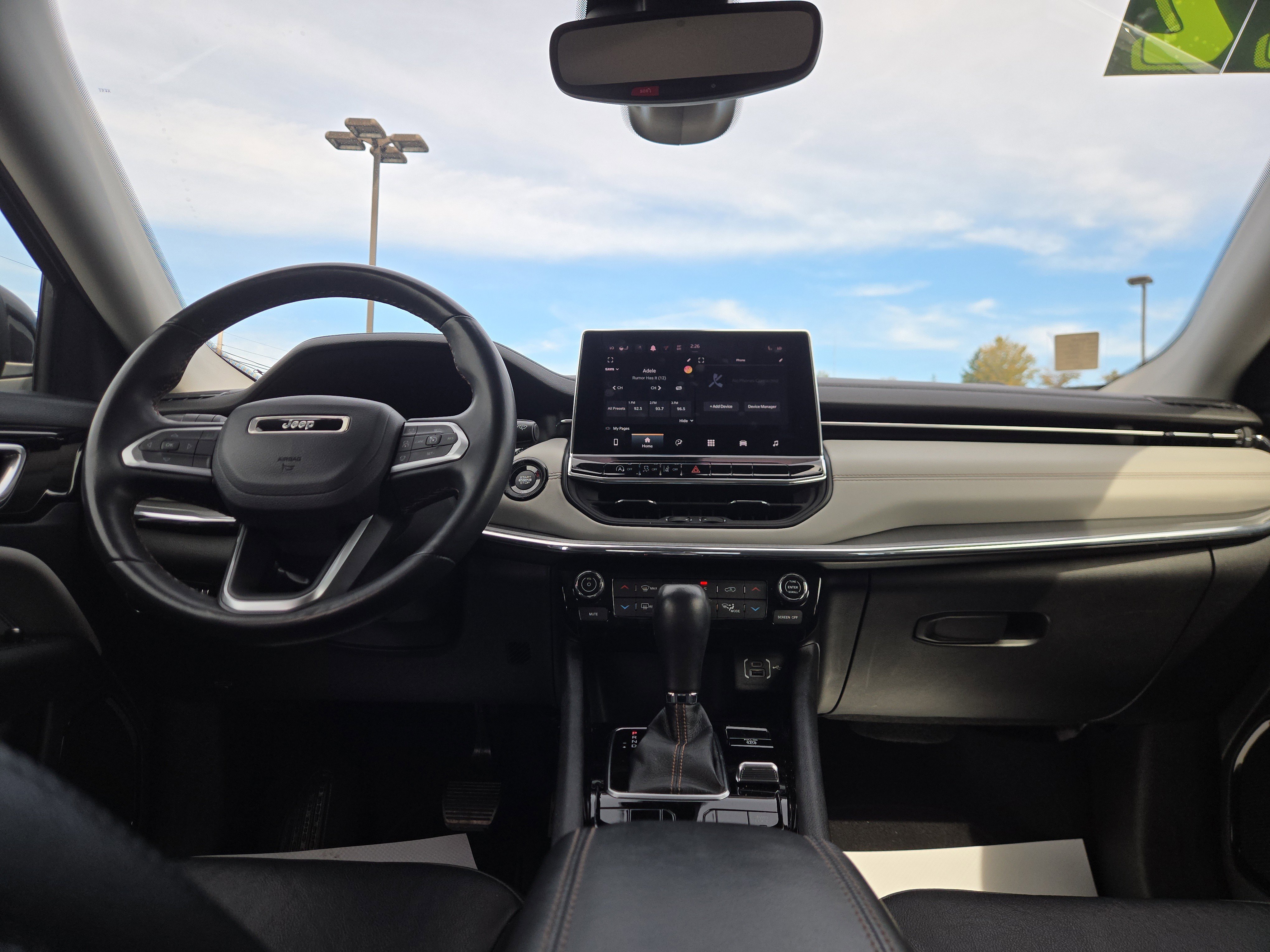 Used 2022 Jeep Compass Limited image 14