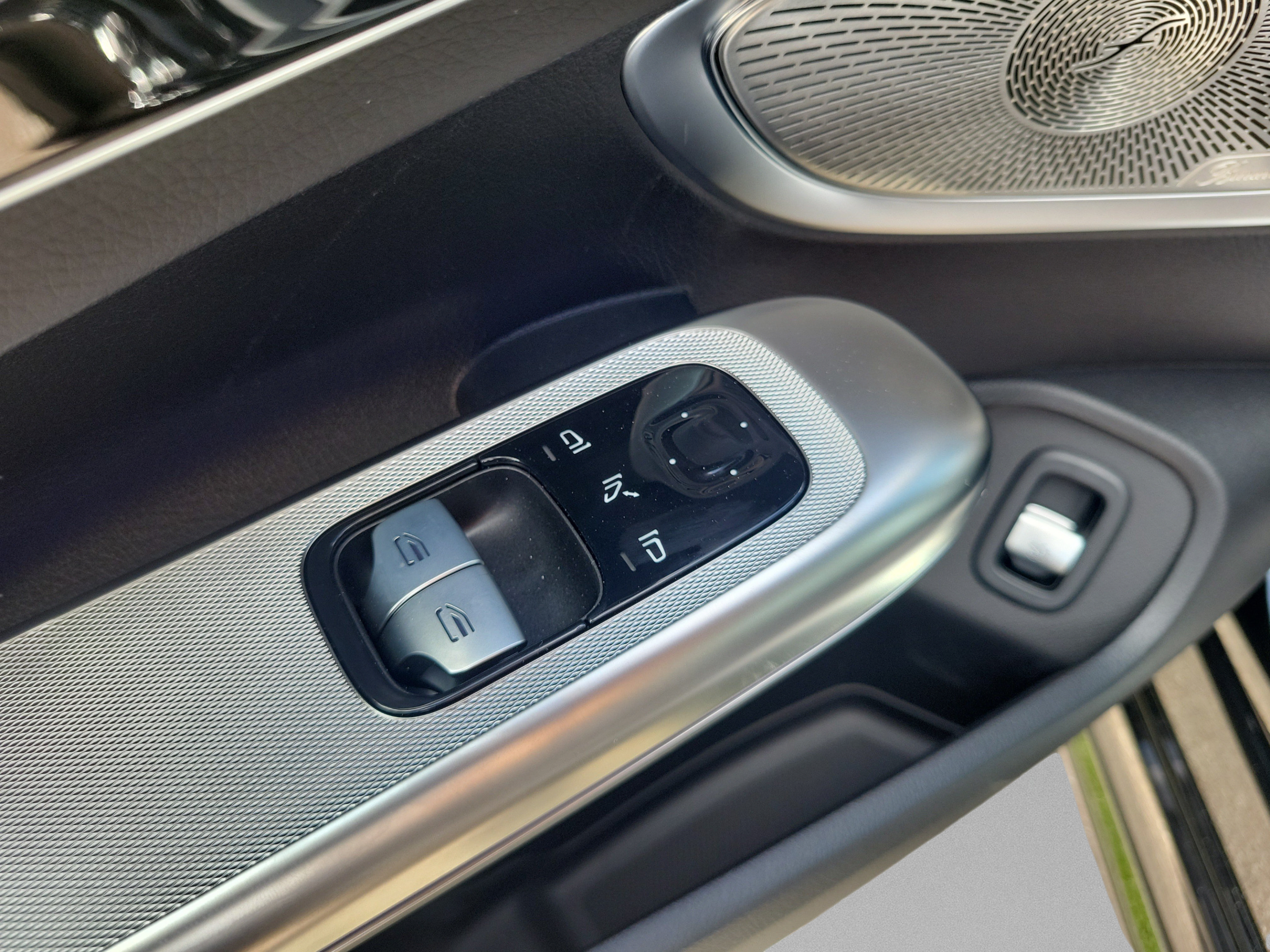 New 2026 Mercedes-Benz CLE 300 4MATIC Coupe image 7