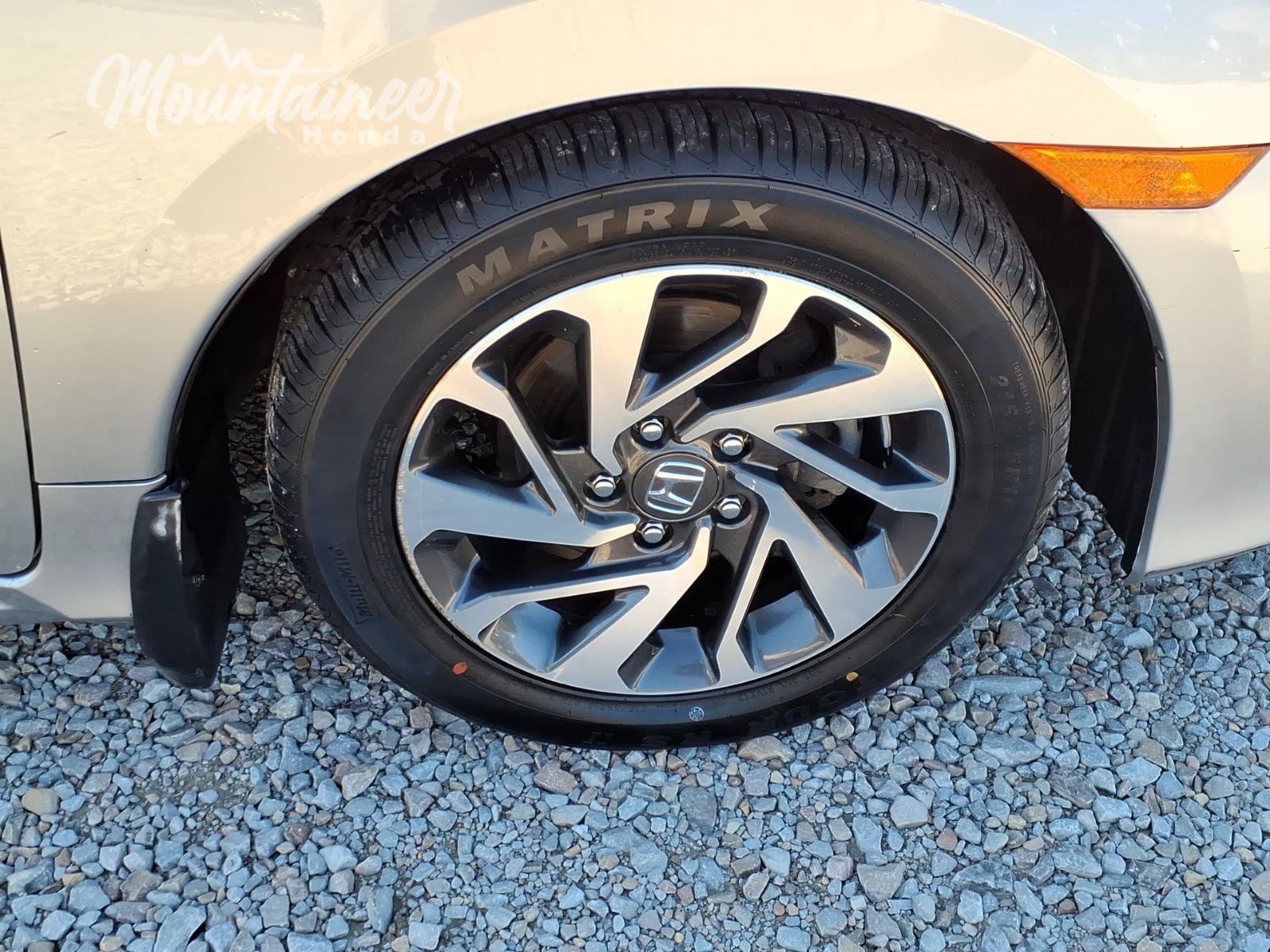Used 2016 Honda Civic EX image 11