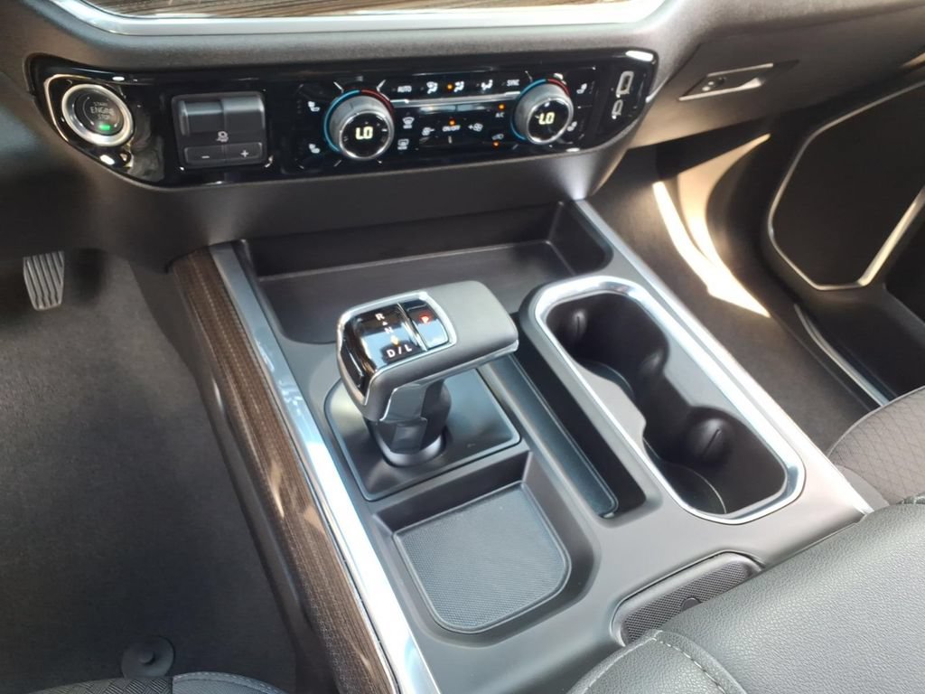 Used 2025 Chevrolet Silverado 1500 RST w/ All Star Edition Plus AWD/4WD image 21