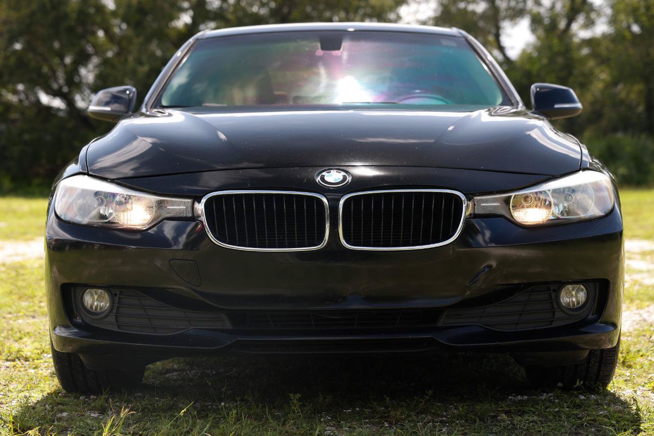 Used 2015 BMW 320i Sedan RWD image 19