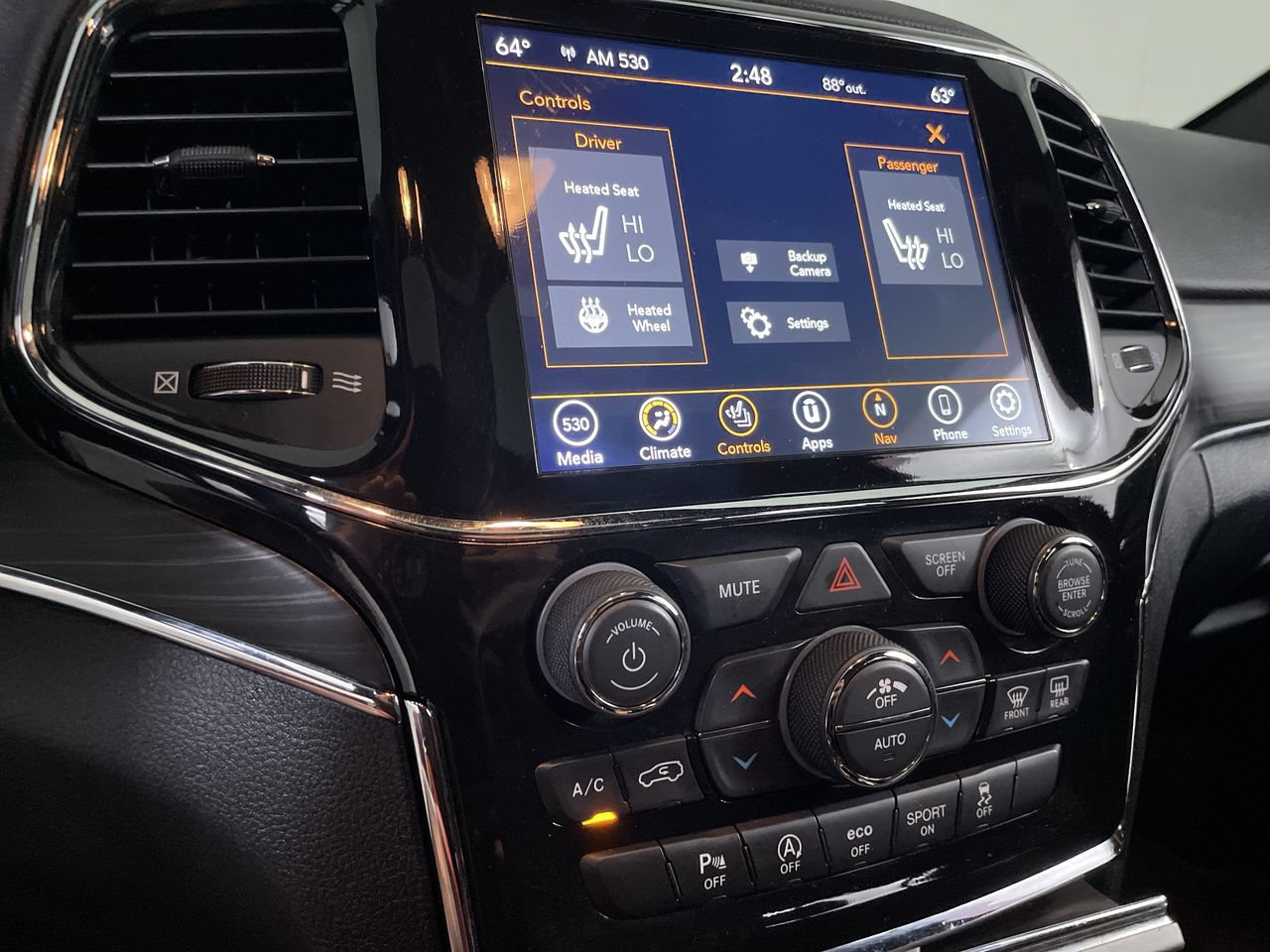 Used 2021 Jeep Grand Cherokee Limited AWD/4WD image 18