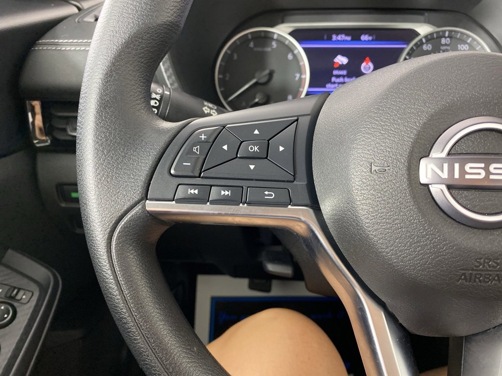 Used 2024 Nissan Sentra SV image 24