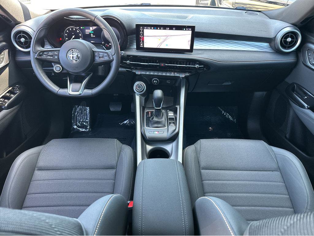 Used 2024 Alfa Romeo Tonale Ti AWD/4WD image 4