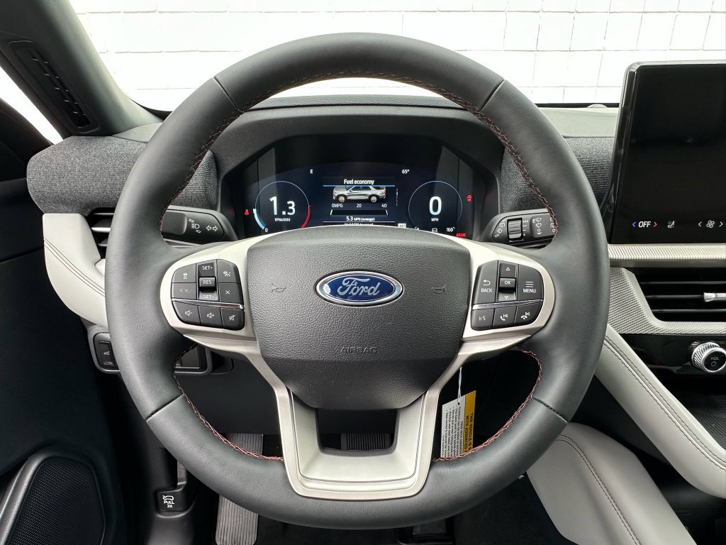 New 2027 Ford Explorer Active w/ Active Comfort Package AWD/4WD image 8