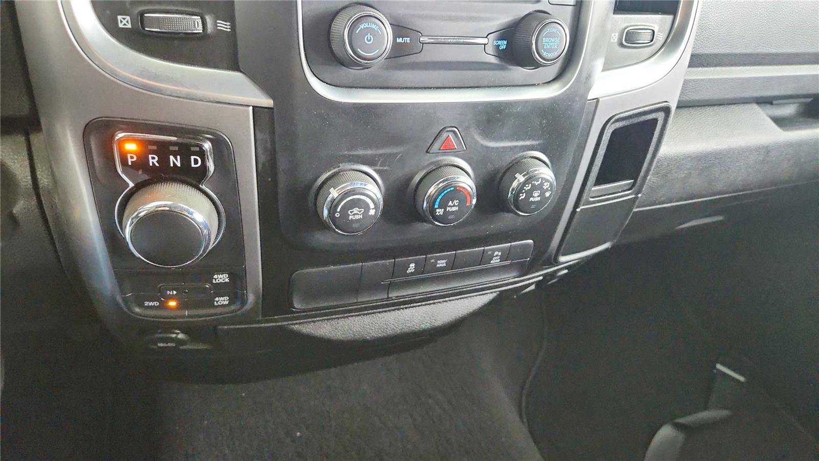 Used 2022 RAM 1500 Classic Warlock image 42