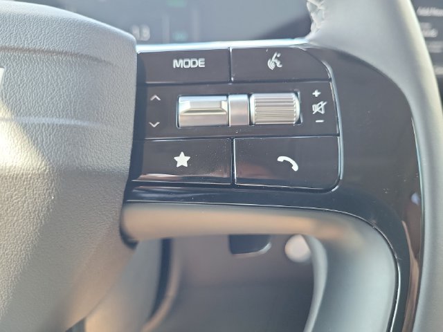 New 2027 Kia Carnival SX FWD image 32