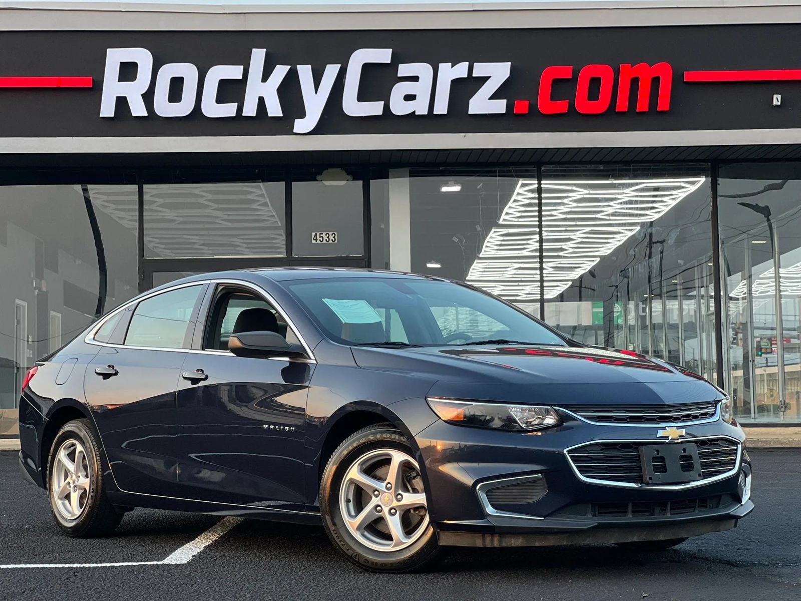 Used 2018 Chevrolet Malibu LS w/ LPO, Convenience Package 1 FWD image 1