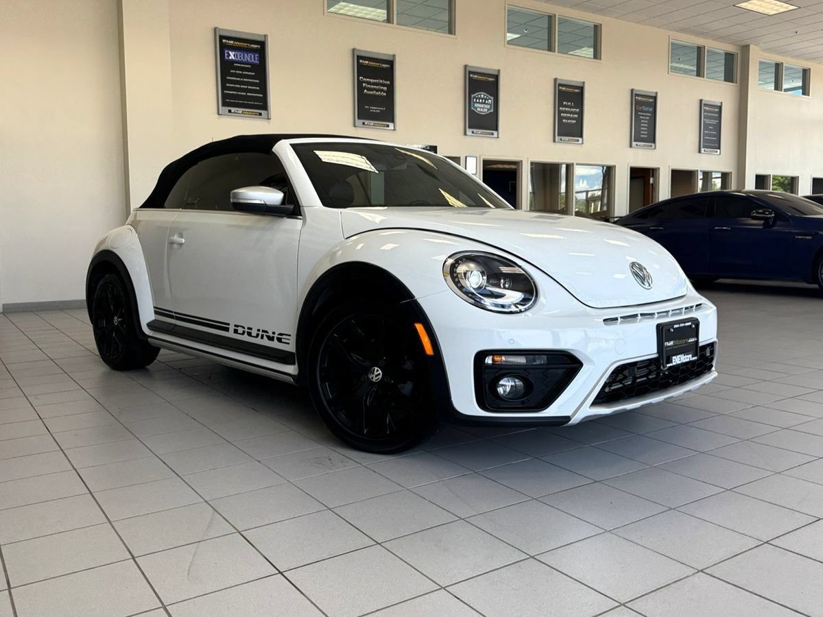 Used 2017 Volkswagen Beetle 1.8T Dune FWD image 55