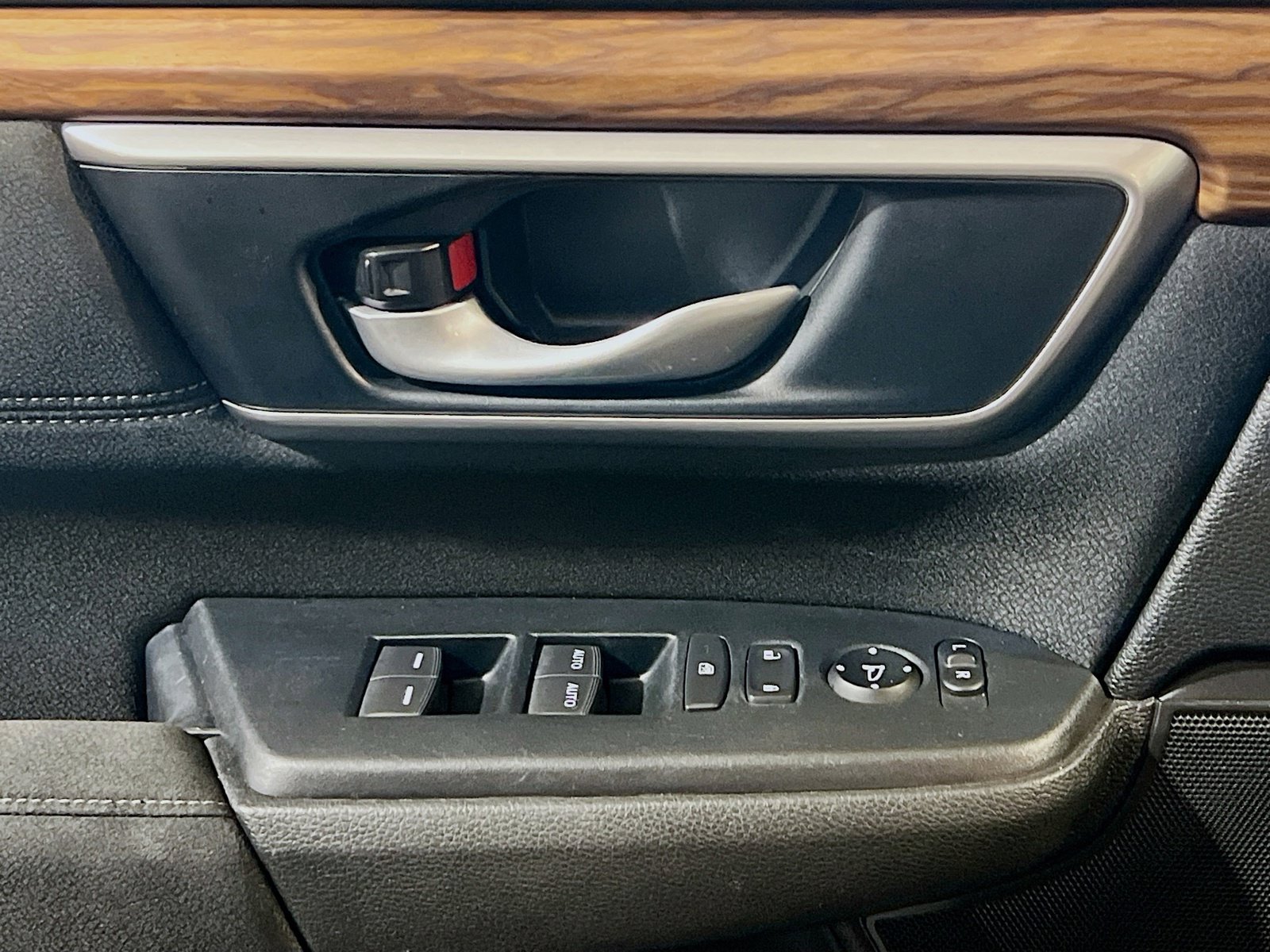 Used 2022 Honda CR-V EX image 13