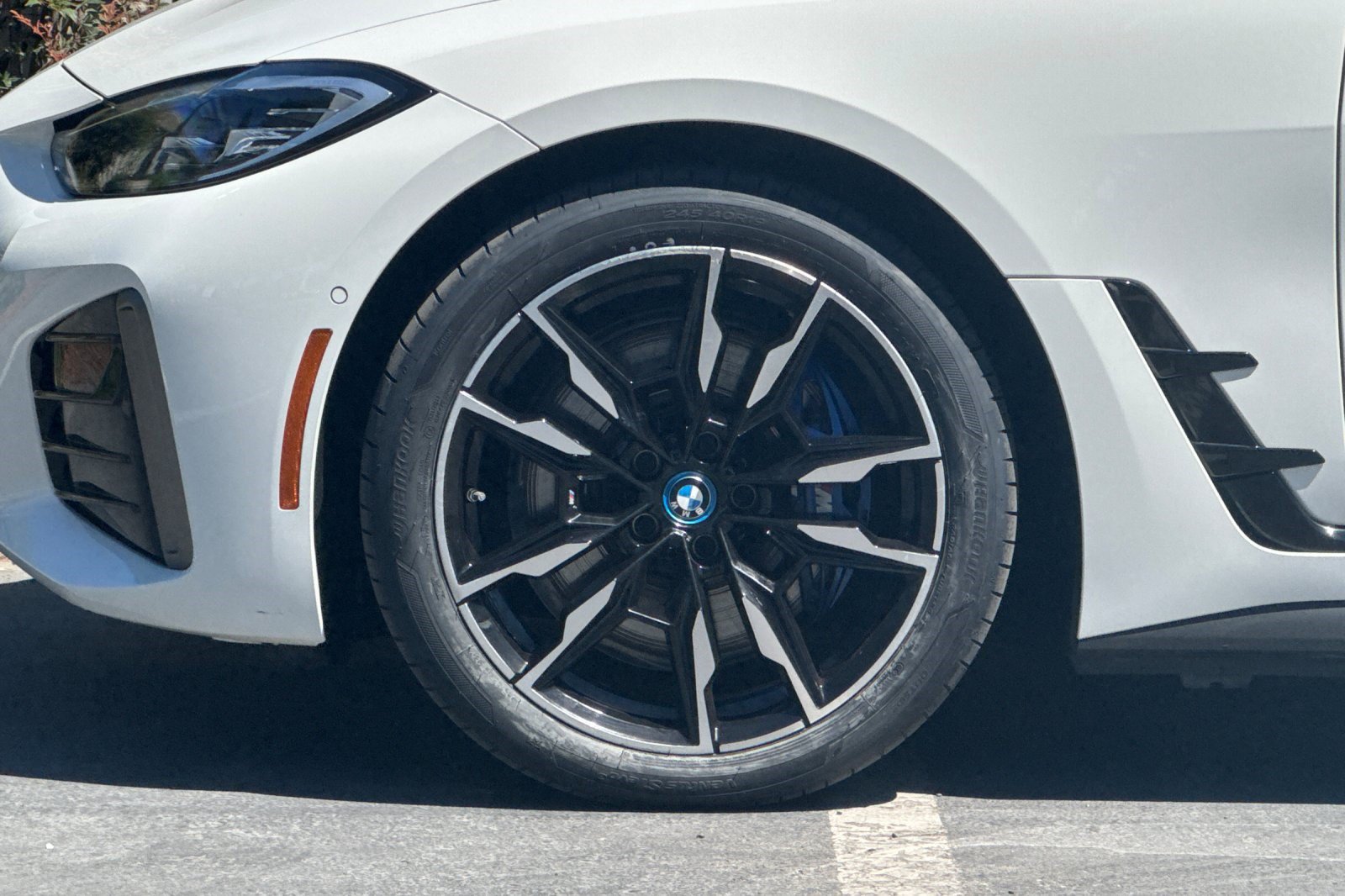 Used 2023 BMW i4 M50 AWD/4WD image 37