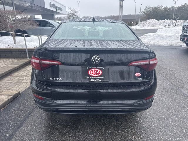 Used 2024 Volkswagen Jetta SE image 7