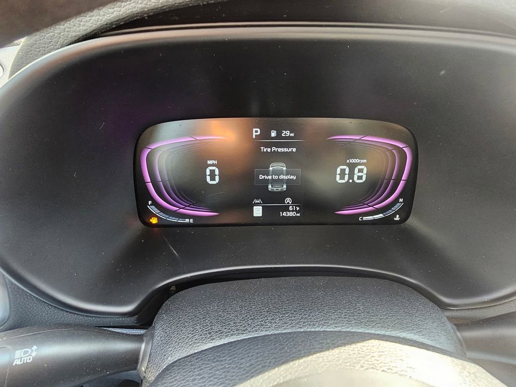 Used 2023 Kia Soul LX image 18