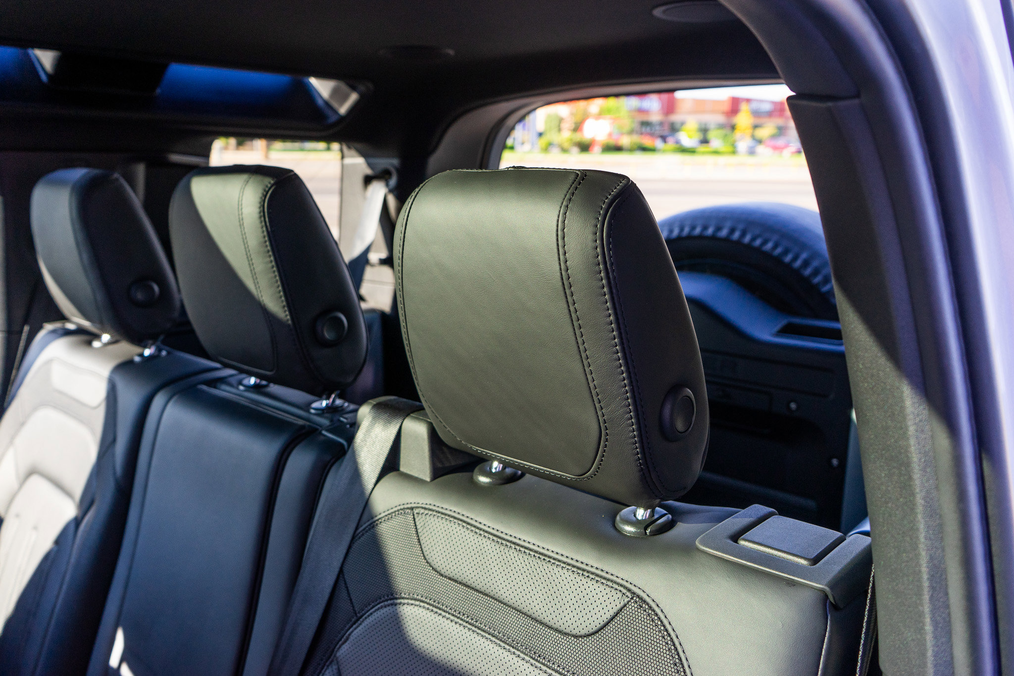 Used 2021 Land Rover Defender 110 X-Dynamic HSE image 44