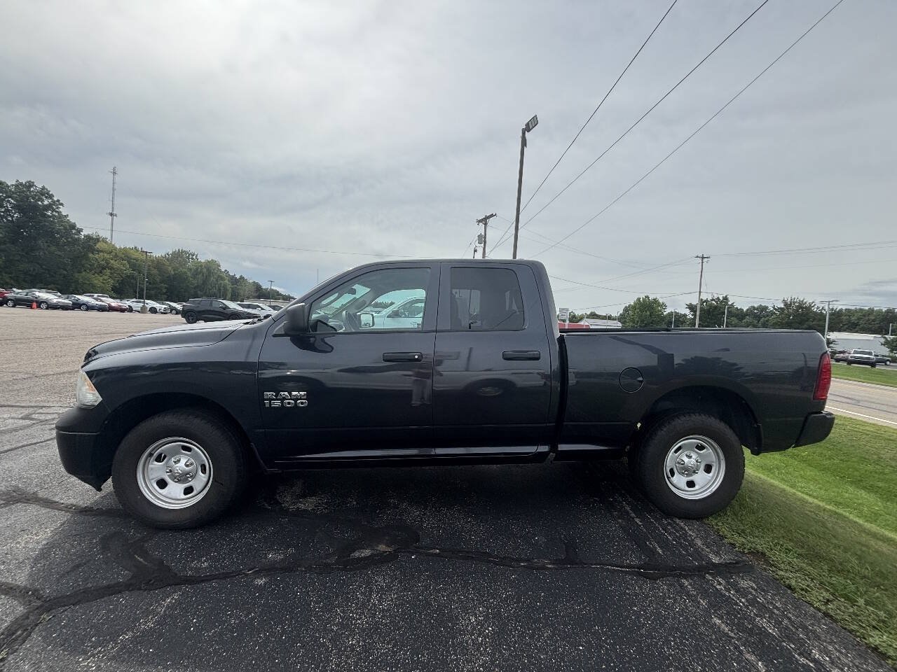 Used 2015 RAM 1500 Tradesman w/ Popular Equipment Group AWD/4WD image 1