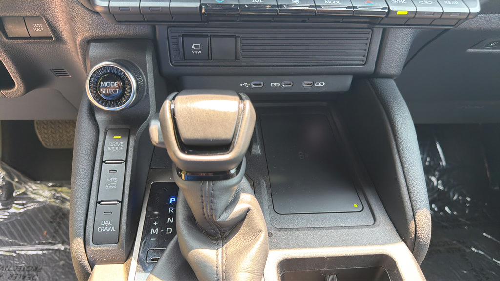 Used 2024 Toyota Land Cruiser AWD/4WD image 31