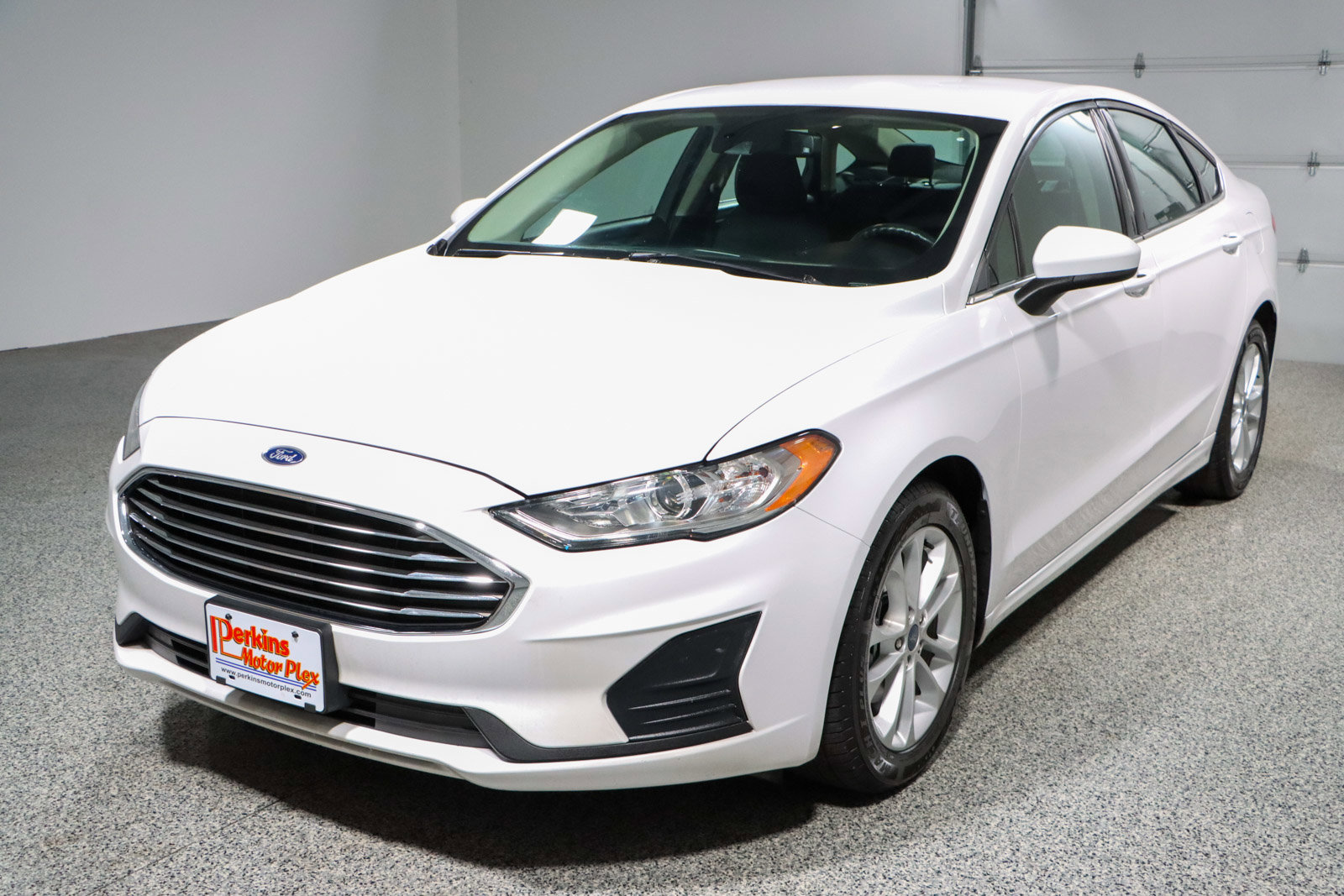 Used 2019 Ford Fusion SE image 29
