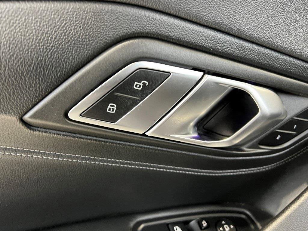 Used 2023 BMW Z4 sDrive30i w/ Driving Assistance Package image 22