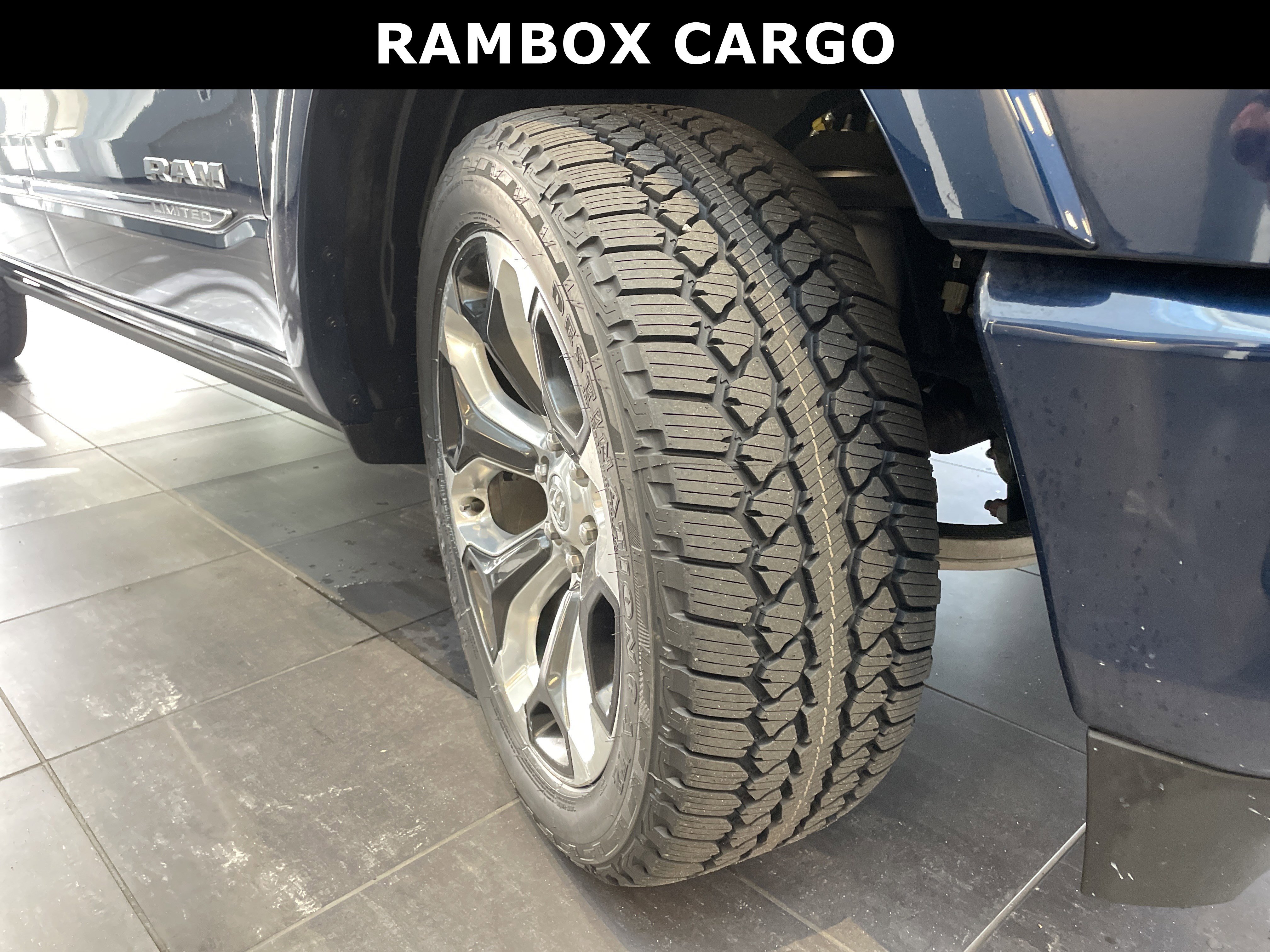 Used 2024 RAM 1500 Limited AWD/4WD image 11