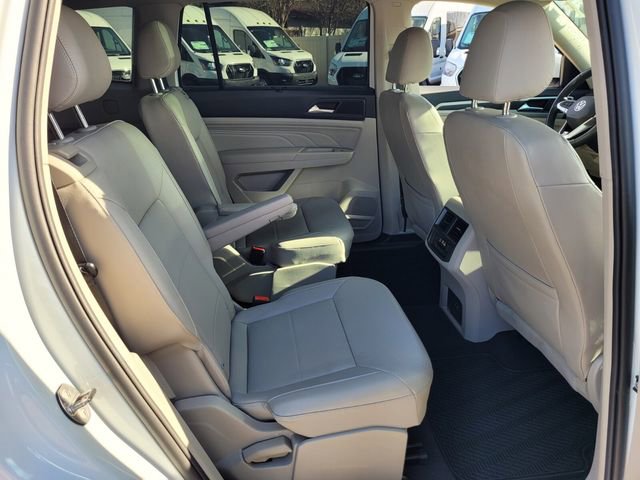 Used 2021 Volkswagen Atlas SEL R-Line image 19