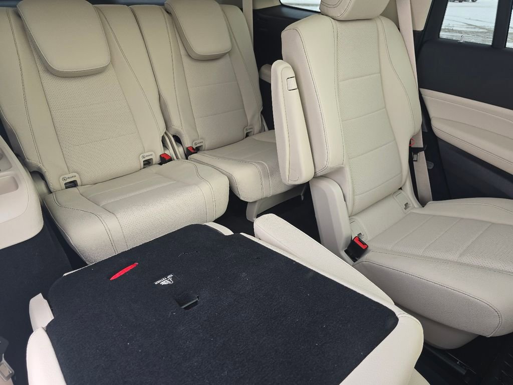 Used 2026 Mercedes-Benz GLS 450 4MATIC image 21