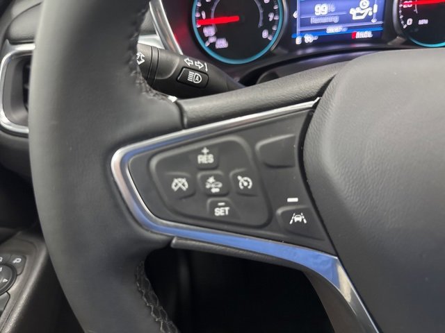 Used 2023 Chevrolet Equinox LT w/ Driver Convenience Package image 11