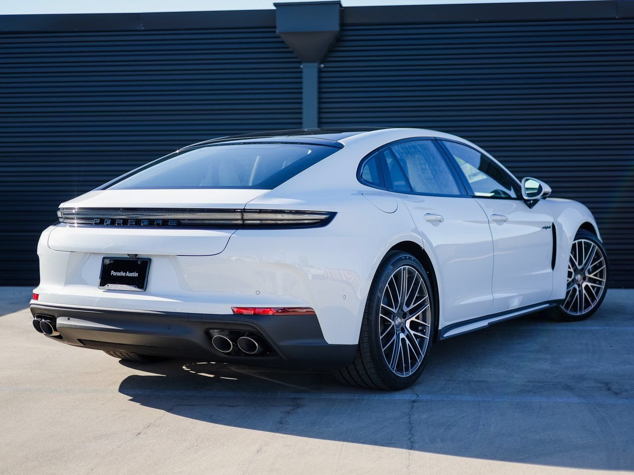 New 2026 Porsche Panamera 4 E-Hybrid AWD/4WD image 7