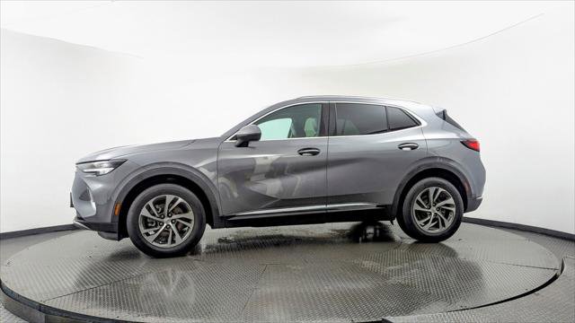 Used 2021 Buick Envision Essence image 3