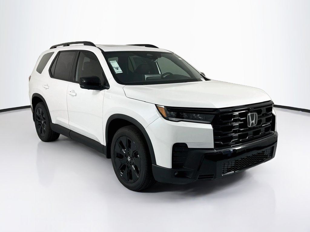 New 2026 Honda Pilot Black Edition image 3