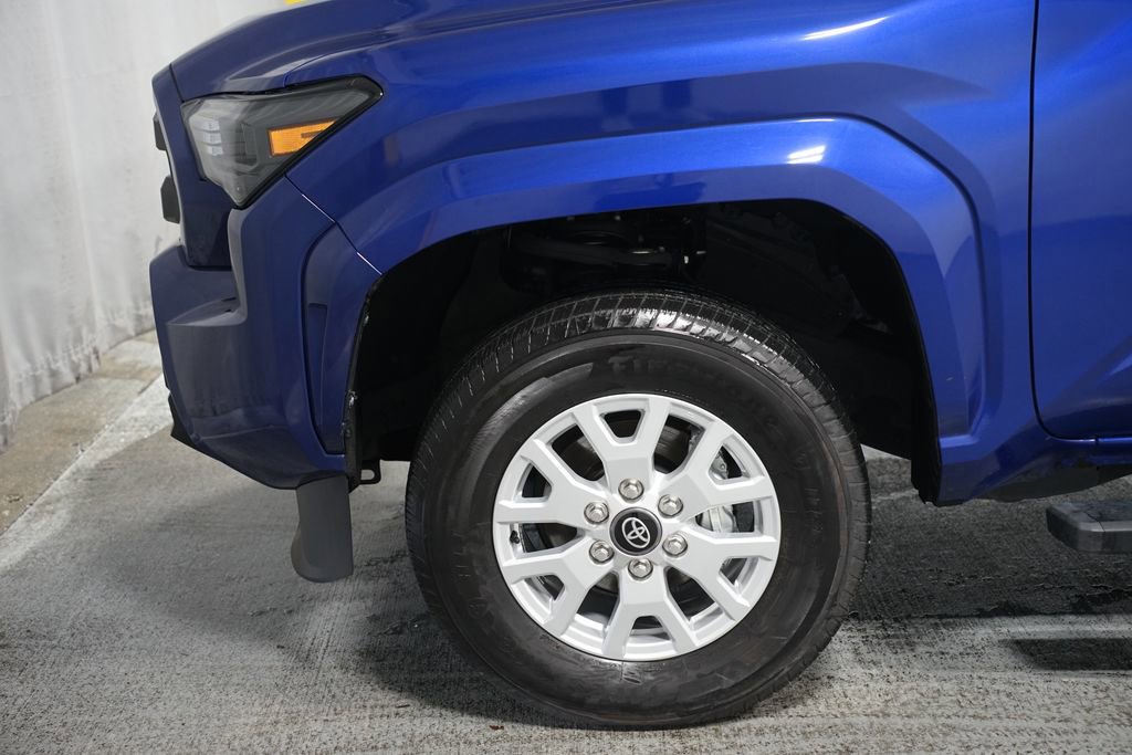 Certified 2024 Toyota Tacoma SR5 image 5