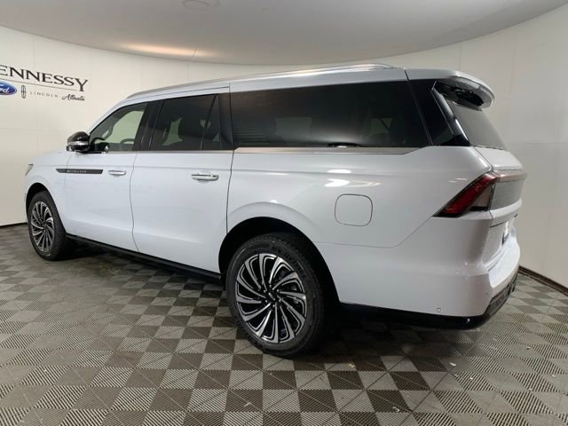 New 2025 Lincoln Navigator L Black Label image 4
