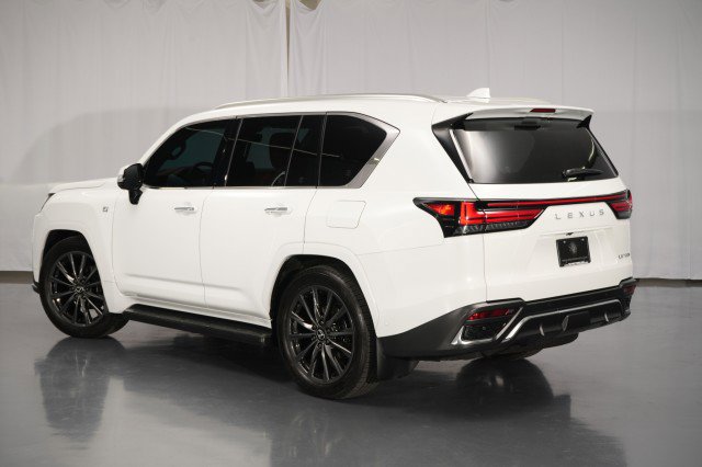 Used 2025 Lexus LX 700h F Sport image 16