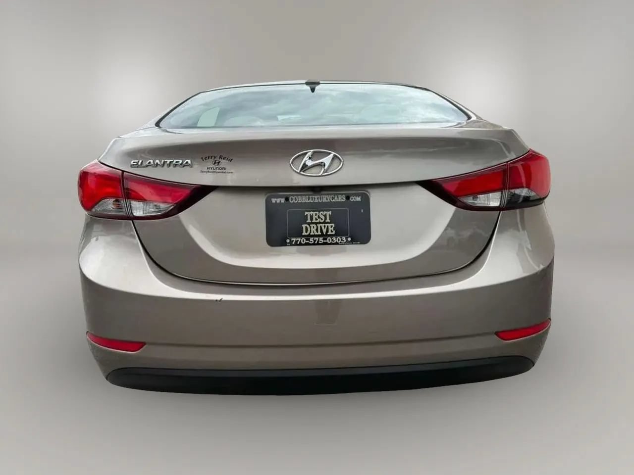 Used 2014 Hyundai Elantra SE w/ Option Group 02 FWD image 10