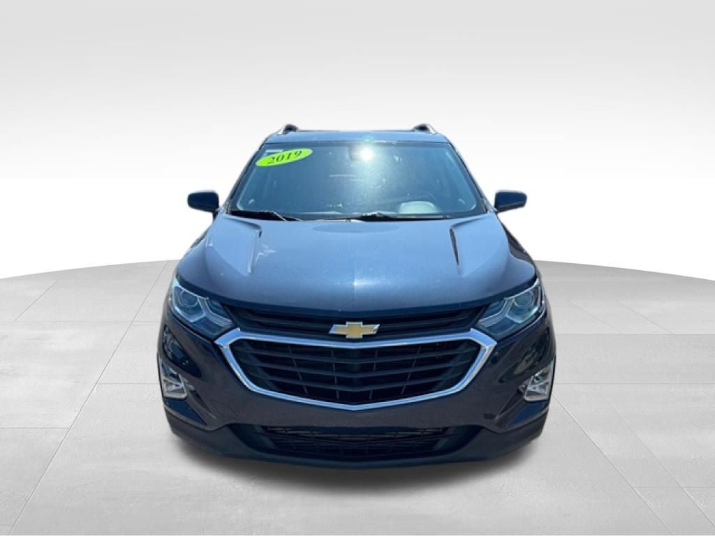 Used 2019 Chevrolet Equinox LT w/ Sun & Navigation Package AWD/4WD image 11