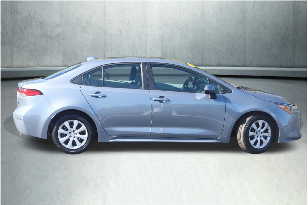 Used 2024 Toyota Corolla LE FWD image 26