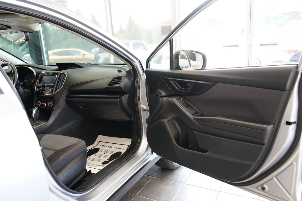 Used 2021 Subaru Crosstrek 2.0i Premium w/ Moonroof Package AWD/4WD image 39