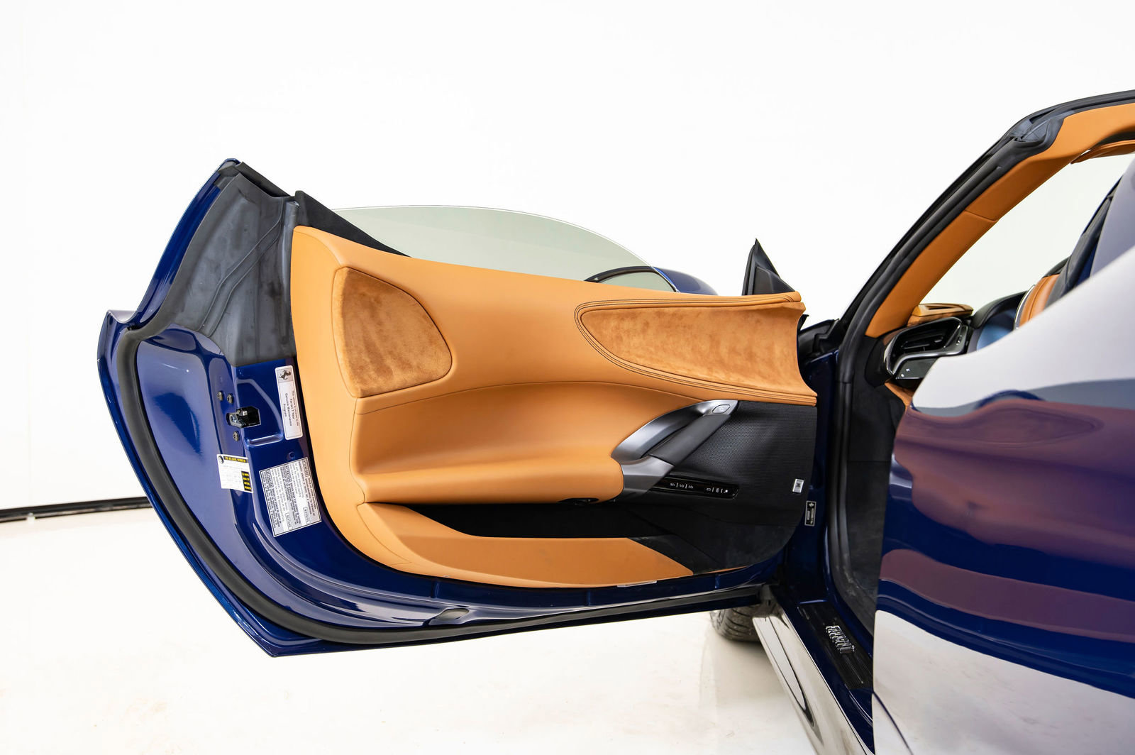 Certified 2022 Ferrari SF90 Spider image 23