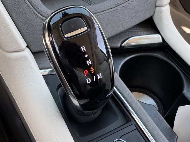 New 2026 Cadillac XT5 Premium Luxury FWD image 16