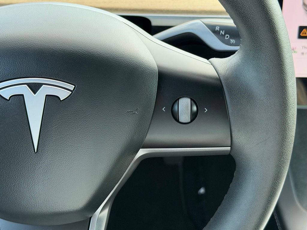 Used 2021 Tesla Model 3 Standard Range Plus RWD image 40