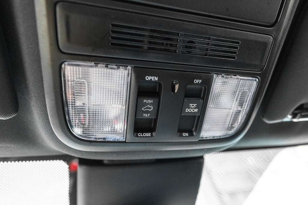 Used 2024 Honda Odyssey Sport image 30