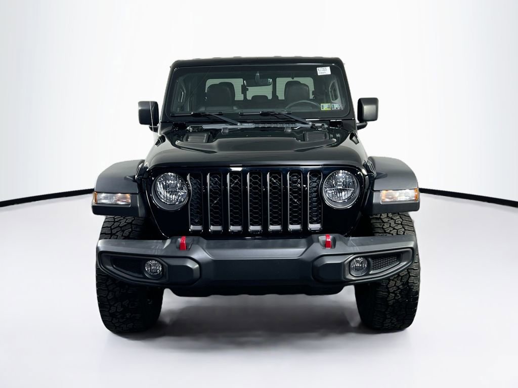 Used 2022 Jeep Gladiator Rubicon w/ Cold Weather Group AWD/4WD image 2