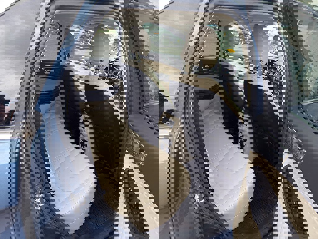 Used 2019 Ford Edge Titanium w/ Equipment Group 301A image 26