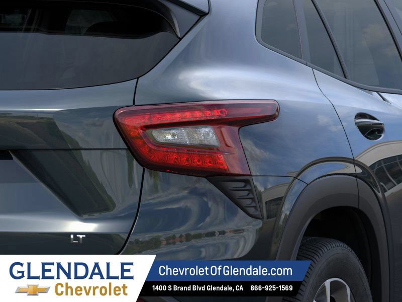 New 2026 Chevrolet Trax LT FWD image 11