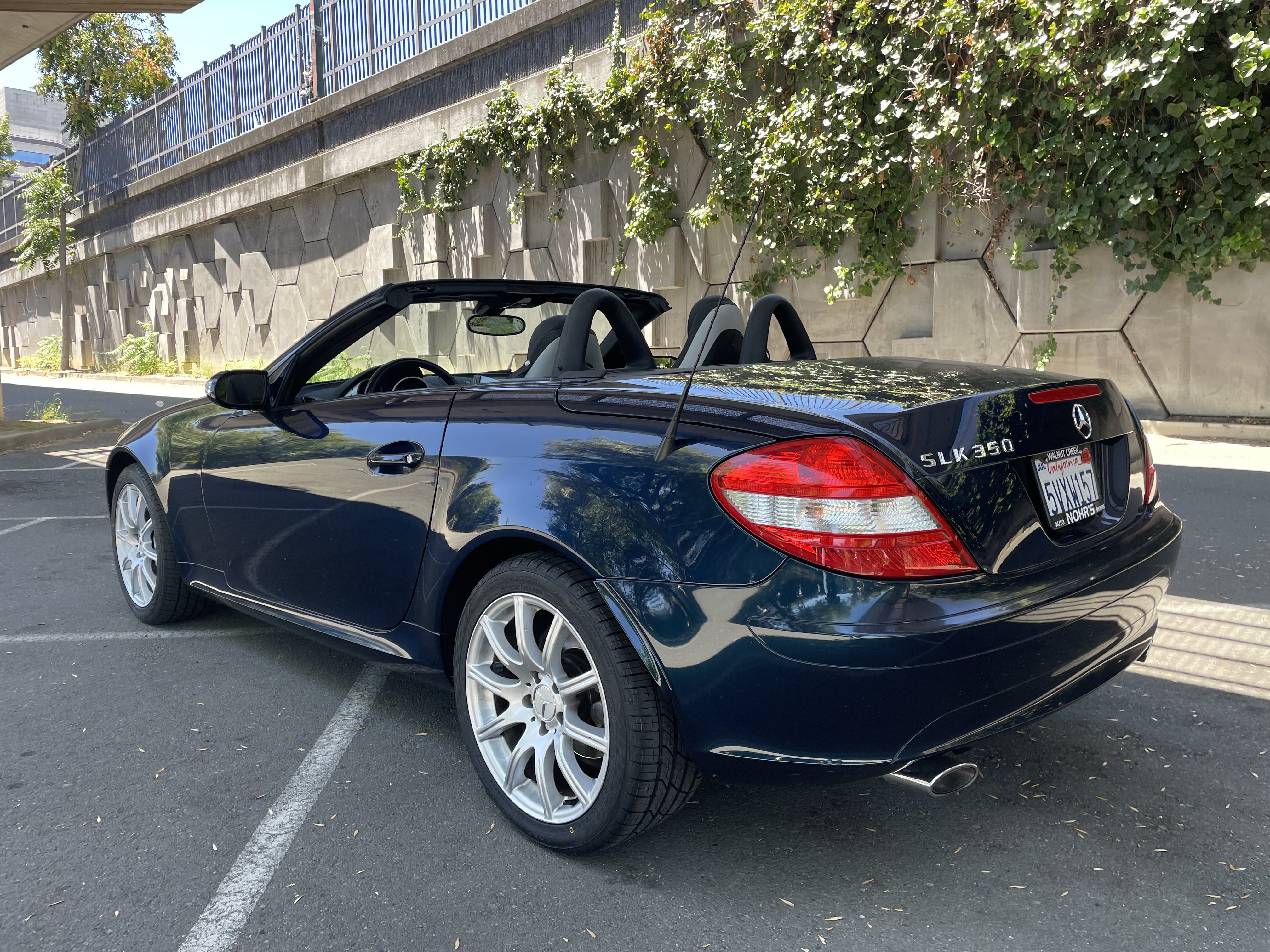 Used 2006 Mercedes-Benz SLK 350 image 3
