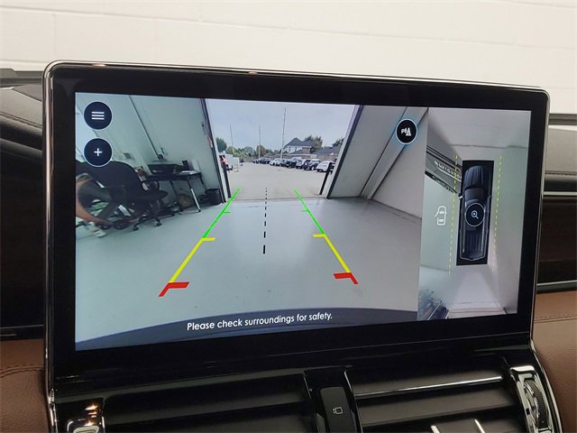 Used 2023 Lincoln Navigator Reserve image 29