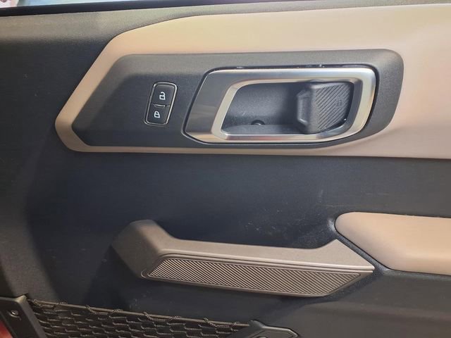 Used 2022 Ford Bronco Wildtrak AWD/4WD image 28