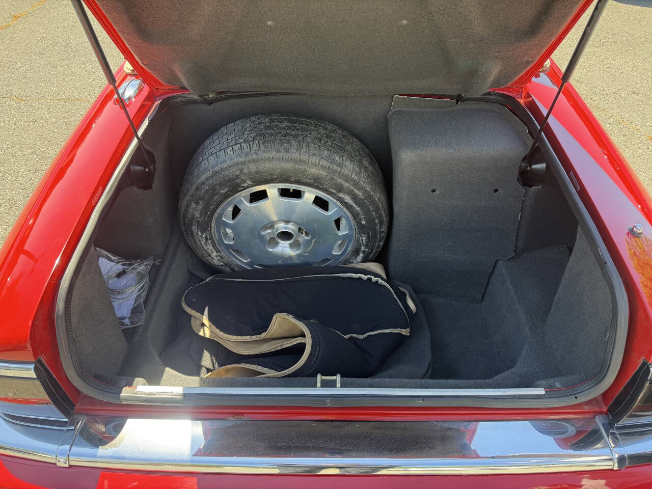 Used 1996 Jaguar XJS 4.0 Convertible image 13